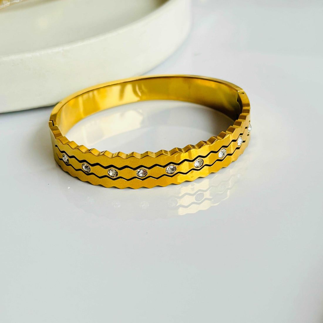 Stainless Steel Royal Allure